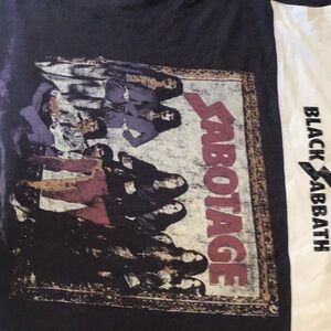 Trunk brand black sabbath all cotton T-shirt size XL excellent condition no wear